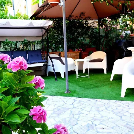 In Guest - New Cirene Quadruple Room&single Rimini