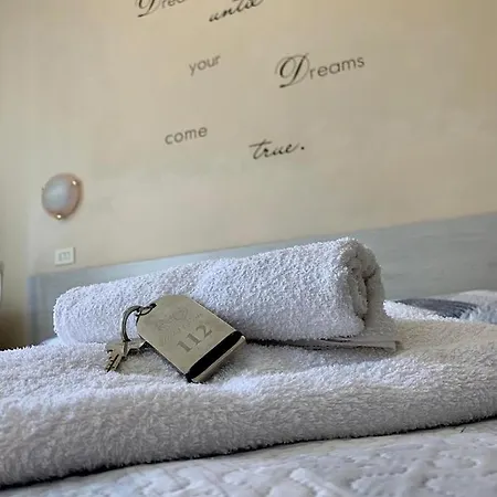 In Guest - New Cirene Quadruple Room&single Gasthof